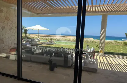Chalet - 2 Bedrooms - 2 Bathrooms for sale in Beit Al Bahr - Sidi Heneish - North Coast