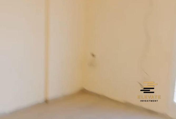 8306030 - Property Image 2