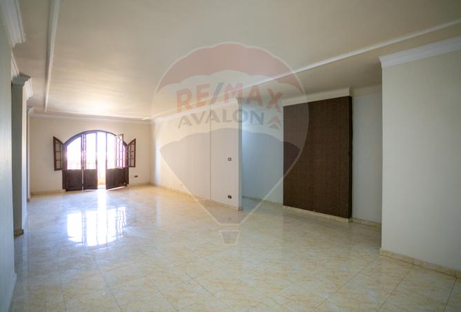 7710914 - Property Image 2