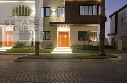 Townhouse - 4 Bedrooms - 5 Bathrooms for sale in Azzar - 5th Settlement Compounds - The 5th Settlement - New Cairo City - Cairo