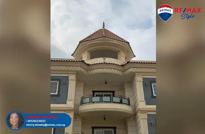 بناية كاملة - استوديو - 4 حمامات للبيع في التجمع الخامس - مدينة القاهرة الجديدة - القاهرة