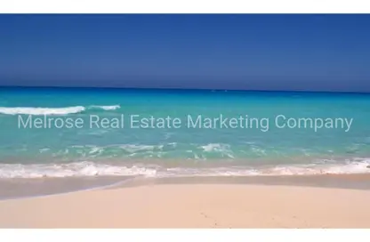 شاليه - 2 غرف نوم - 1 حمام للبيع في ويست بيتش سلبريشن الساحل الشمالي - راس الحكمة - الساحل الشمالي