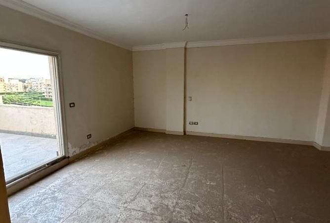 8427852 - Property Image 3