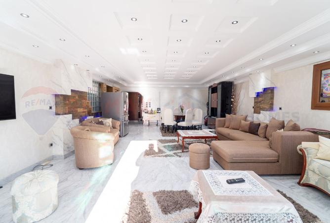 8286031 - Property Image 3