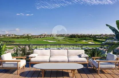 Villa - 4 Bedrooms - 3 Bathrooms for sale in Swan Lake Residence - 5th Settlement Compounds - The 5th Settlement - New Cairo City - Cairo