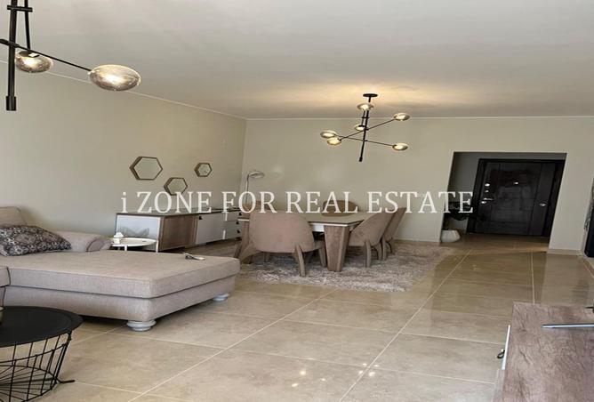 8030974 - Property Image 2