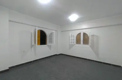 مساحات مكتبية - استوديو - 1 حمام للايجار في شارع رقم 17 - الحي الاول - التجمع الخامس - مدينة القاهرة الجديدة - القاهرة