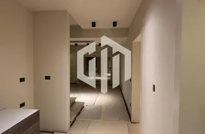 منزل مزدوج - 4 غرف نوم - 4 حمامات للايجار في ميفيدا - كمبوندات التجمع الخامس - التجمع الخامس - مدينة القاهرة الجديدة - القاهرة