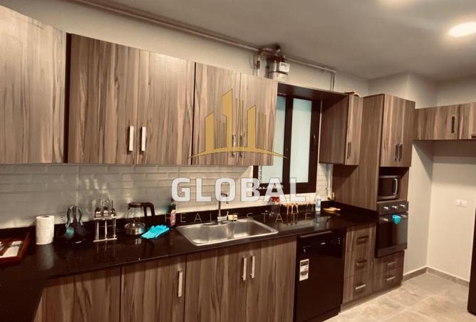 8083917 - Property Image 2