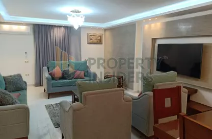 Apartment - 3 Bedrooms - 3 Bathrooms for rent in Kamal Ibrahim Khalil St. - Mohandessin - Giza