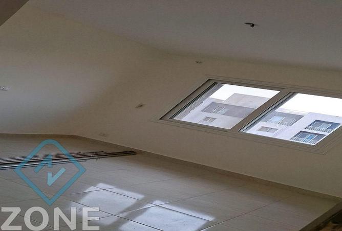 8552060 - Property Image 2