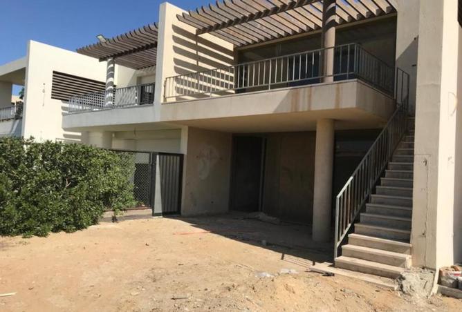 8048869 - Property Image 2