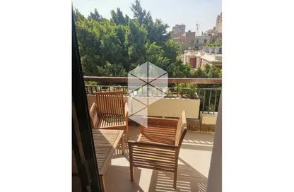 شقة - 3 غرف نوم - 3 حمامات للايجار في شارع يحيي ابراهيم - الزمالك - القاهرة