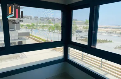 عيادة - استوديو - 1 حمام للبيع في نيو جيزة - طريق مصر اسكندرية الصحراوي - مدينة 6 أكتوبر - الجيزة