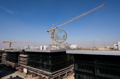 مساحات مكتبية - استوديو - 1 حمام للبيع في جولدن جيت - شارع التسعين الجنوبي - التجمع الخامس - مدينة القاهرة الجديدة - القاهرة