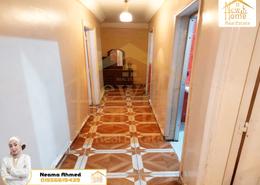 Apartment - 3 bedrooms - 1 bathroom for للايجار in Camp Chezar - Hay Wasat - Alexandria
