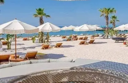 Chalet - 2 Bedrooms - 2 Bathrooms for sale in Seashore - Ras Al Hekma - North Coast