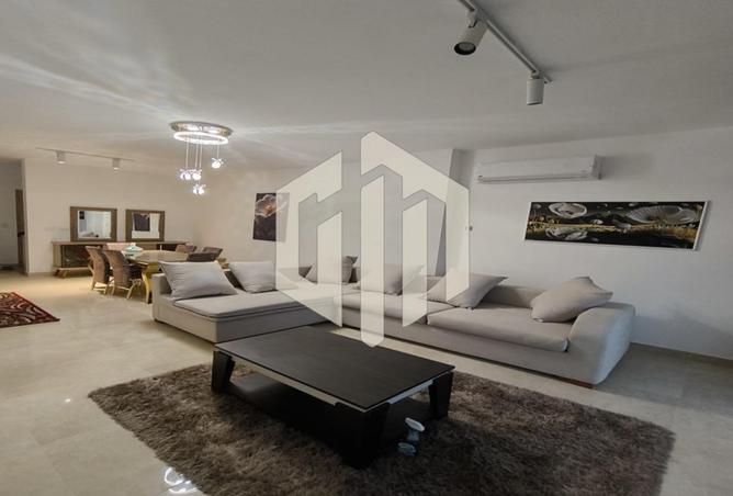 8030050 - Property Image 2