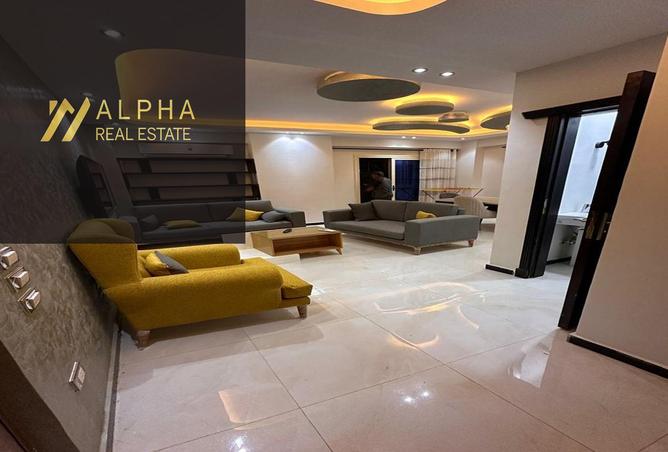 8081135 - Property Image 3