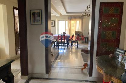Apartment - 2 Bedrooms - 2 Bathrooms for sale in Almaza St. - Almazah - Heliopolis - Masr El Gedida - Cairo