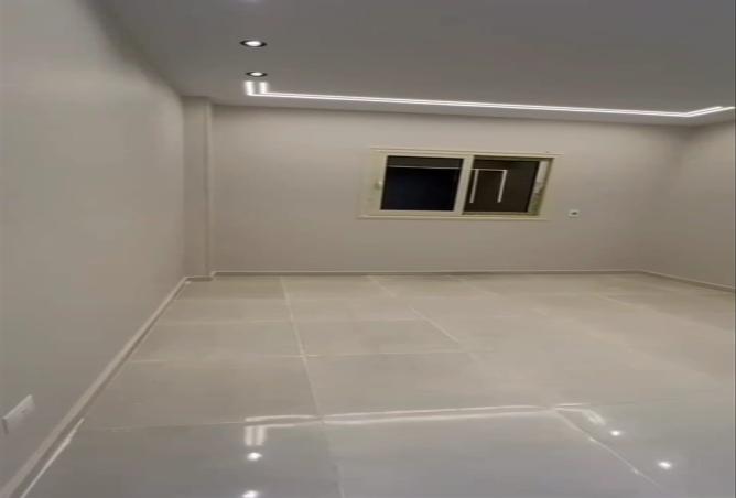 8022062 - Property Image 2