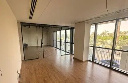 مساحات مكتبية - استوديو - 1 حمام للايجار في قطامية ديونز - كمبوندات القطامية - القطامية - مدينة القاهرة الجديدة - القاهرة