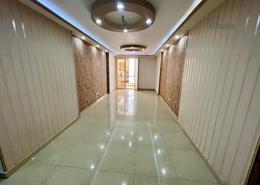 شقة - 3 غرف نوم - 1 حمام for للايجار in شارع النقيب شريف رمزى - الحضرة - حي وسط - الاسكندرية