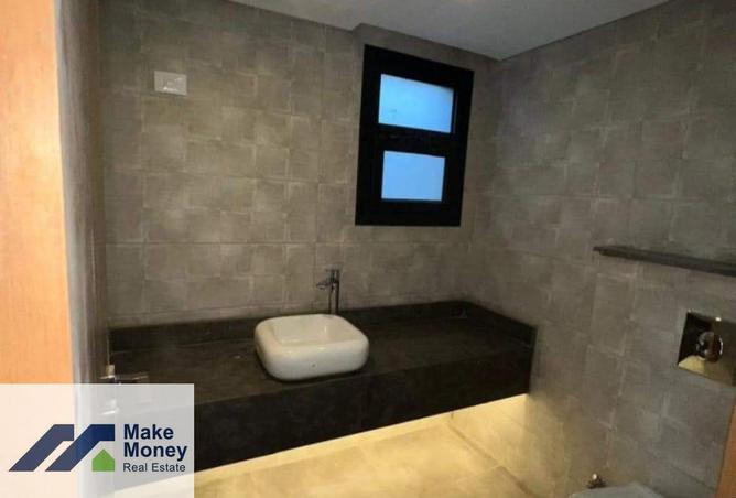 8221672 - Property Image 3