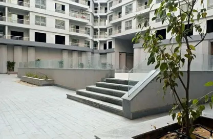 Apartment - 2 Bedrooms - 2 Bathrooms for sale in Degla Landmark - Nasr City Compounds - Nasr City - Cairo