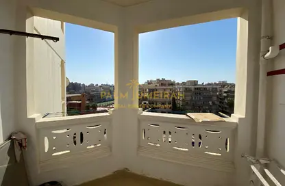 Apartment - 3 Bedrooms - 2 Bathrooms for sale in Smouha - Hay Sharq - Alexandria