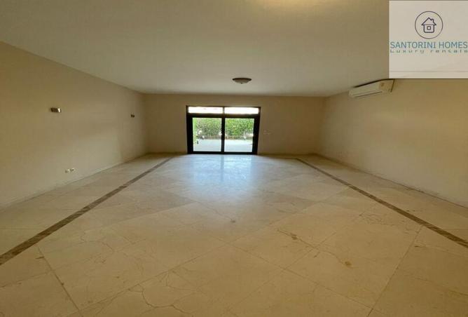 8021823 - Property Image 2