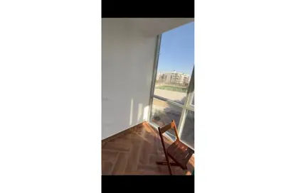 عيادة - استوديو - 1 حمام للايجار في مول  بيازا 59 - الحي السادس - الشيخ زايد - الجيزة