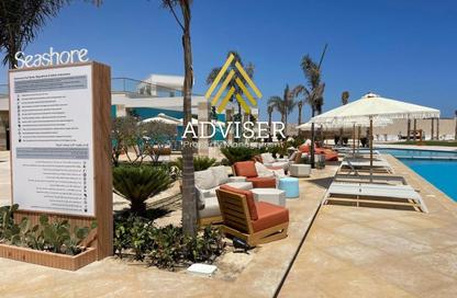 Chalet - 2 Bedrooms - 2 Bathrooms for sale in Seashore - Ras Al Hekma - North Coast