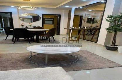 Apartment - 3 Bedrooms - 2 Bathrooms for sale in The Address East - 90 Street - The 5th Settlement - New Cairo City - Cairo
