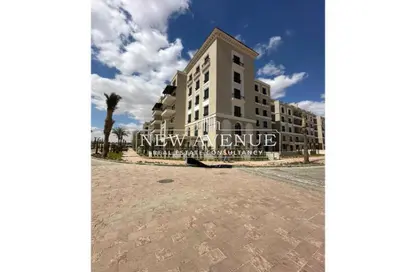 Apartment - 2 Bedrooms - 3 Bathrooms for sale in Village West - Sheikh Zayed Compounds - Sheikh Zayed City - Giza