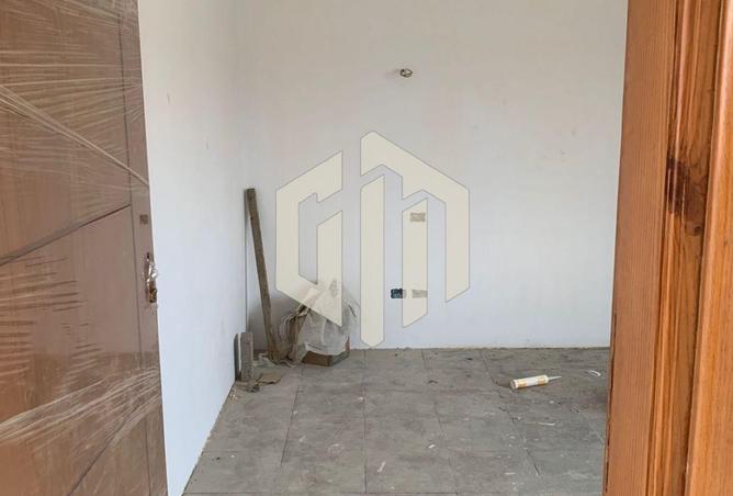 8379801 - Property Image 3