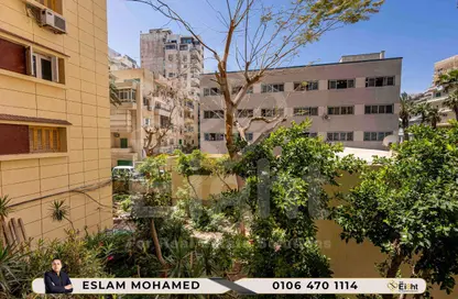 Apartment - 3 Bedrooms - 2 Bathrooms for sale in Abou Quer Road - Zezenia - Hay Sharq - Alexandria