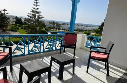 Penthouse - 2 Bedrooms - 2 Bathrooms for sale in Mountain View - Ras Al Hekma - North Coast