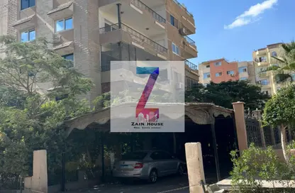 Whole Building - 4 Bedrooms - 4 Bathrooms for sale in 4th District - 6 October City - Giza