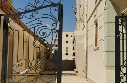 شقة - 4 غرف نوم - 4 حمامات للبيع في الشيخ زايد - الجيزة