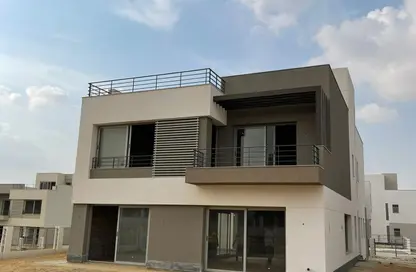 Villa - 5 Bedrooms - 7 Bathrooms for sale in Palm Hills New Cairo - 5th Settlement Compounds - The 5th Settlement - New Cairo City - Cairo