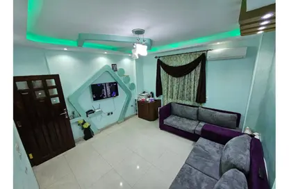 Apartment - 3 Bedrooms - 2 Bathrooms for sale in Mohamed Al Kassas St. - 9th District - Obour City - Qalyubia