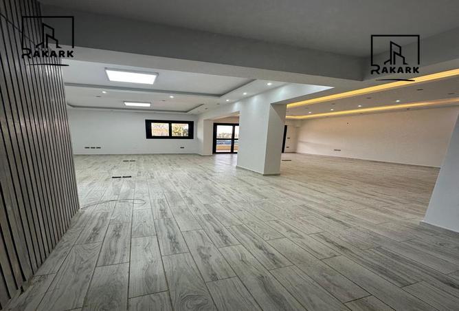 8174585 - صورة العقار 3