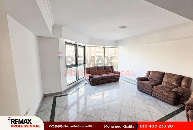 8426140 - Property Image 3