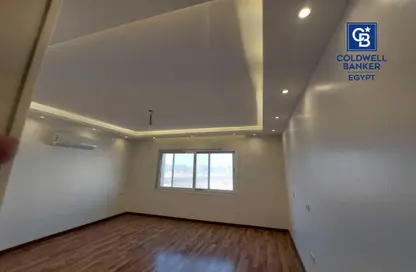 Apartment - 1 Bedroom - 2 Bathrooms for sale in Hyde Park - 5th Settlement Compounds - The 5th Settlement - New Cairo City - Cairo