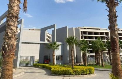 Apartment - 3 Bedrooms - 2 Bathrooms for sale in lakefront - Hadayek October - 6 October City - Giza