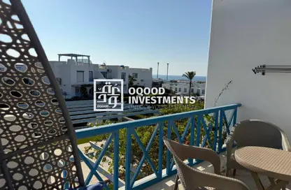 Penthouse - 3 Bedrooms - 2 Bathrooms for sale in Mountain View - Ras Al Hekma - North Coast