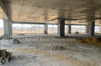 مساحات مكتبية - استوديو - 1 حمام للبيع في وان نانيتي - شارع التسعين الجنوبي - التجمع الخامس - مدينة القاهرة الجديدة - القاهرة