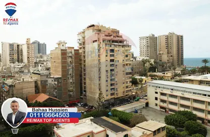 شقة - 4 غرف نوم - 2 حمامات للبيع في ستانلي - حي شرق - الاسكندرية