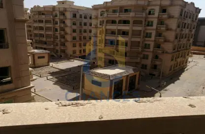 Apartment - 3 Bedrooms - 2 Bathrooms for sale in Lotus Compound - 5th Settlement Compounds - The 5th Settlement - New Cairo City - Cairo